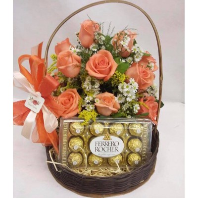 Cesta Rosas e Ferrero Rocher