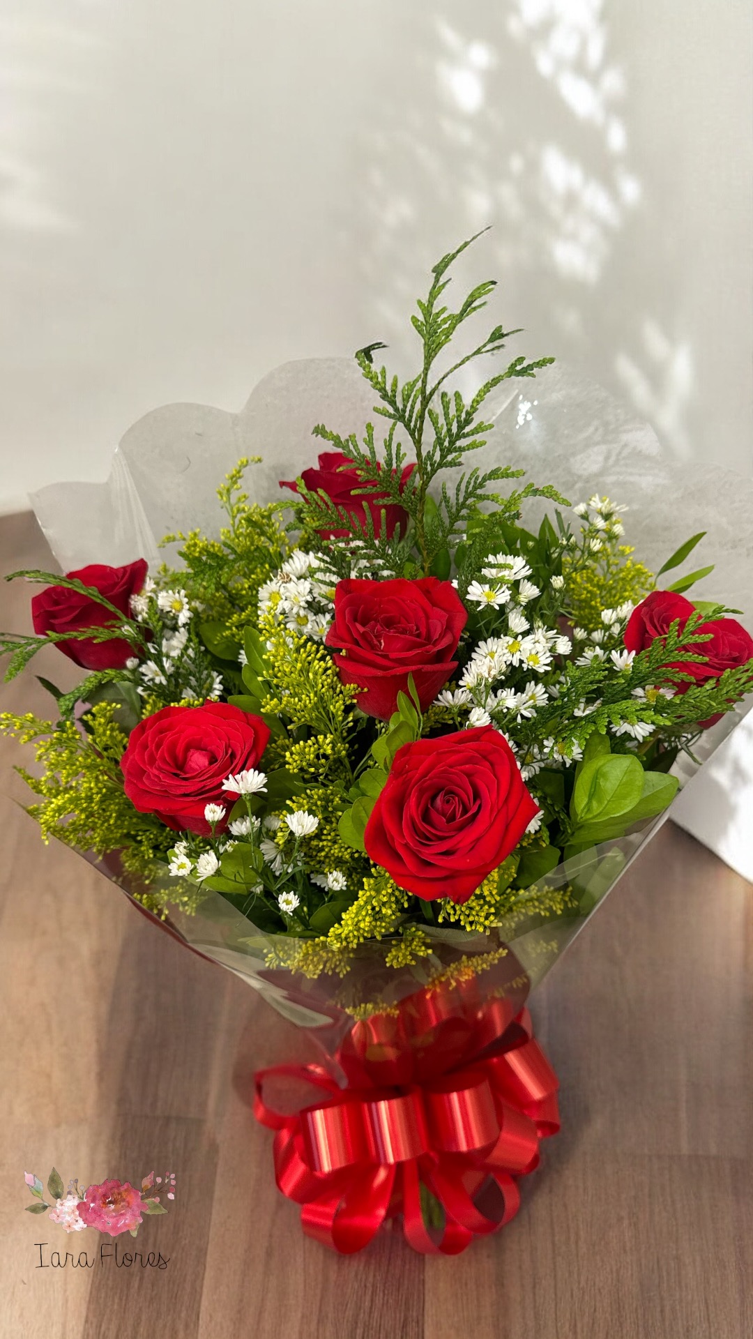 Buquê  6 Rosas 